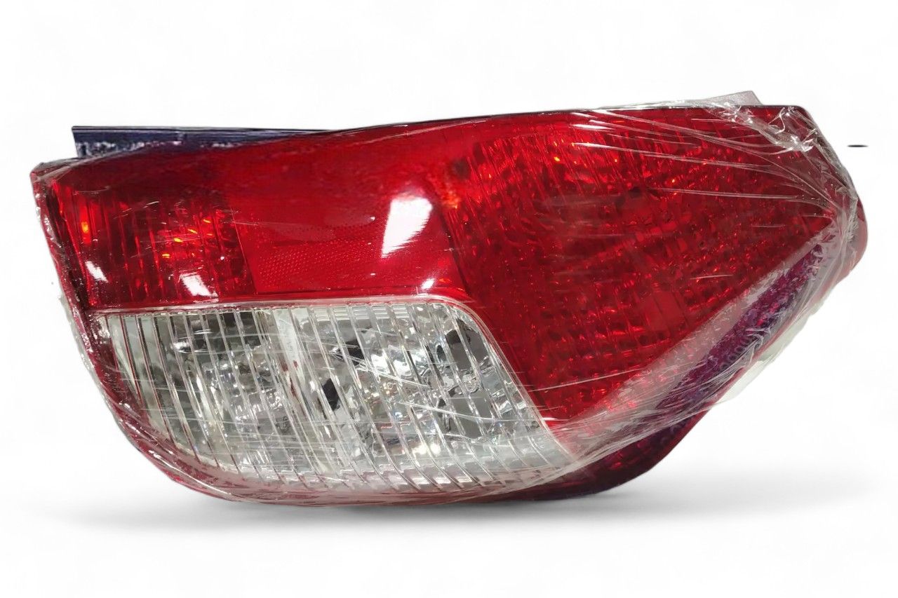 Uno Minda Rear Tail Lamp - RH AV118605