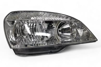 Lumax Head Lamp - RH AV689973