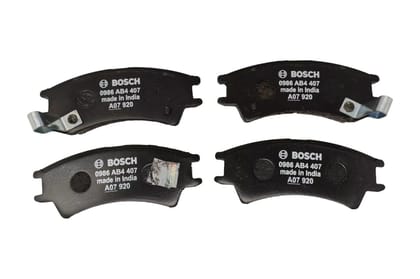 Bosch Front Brake Pad Set AV411658