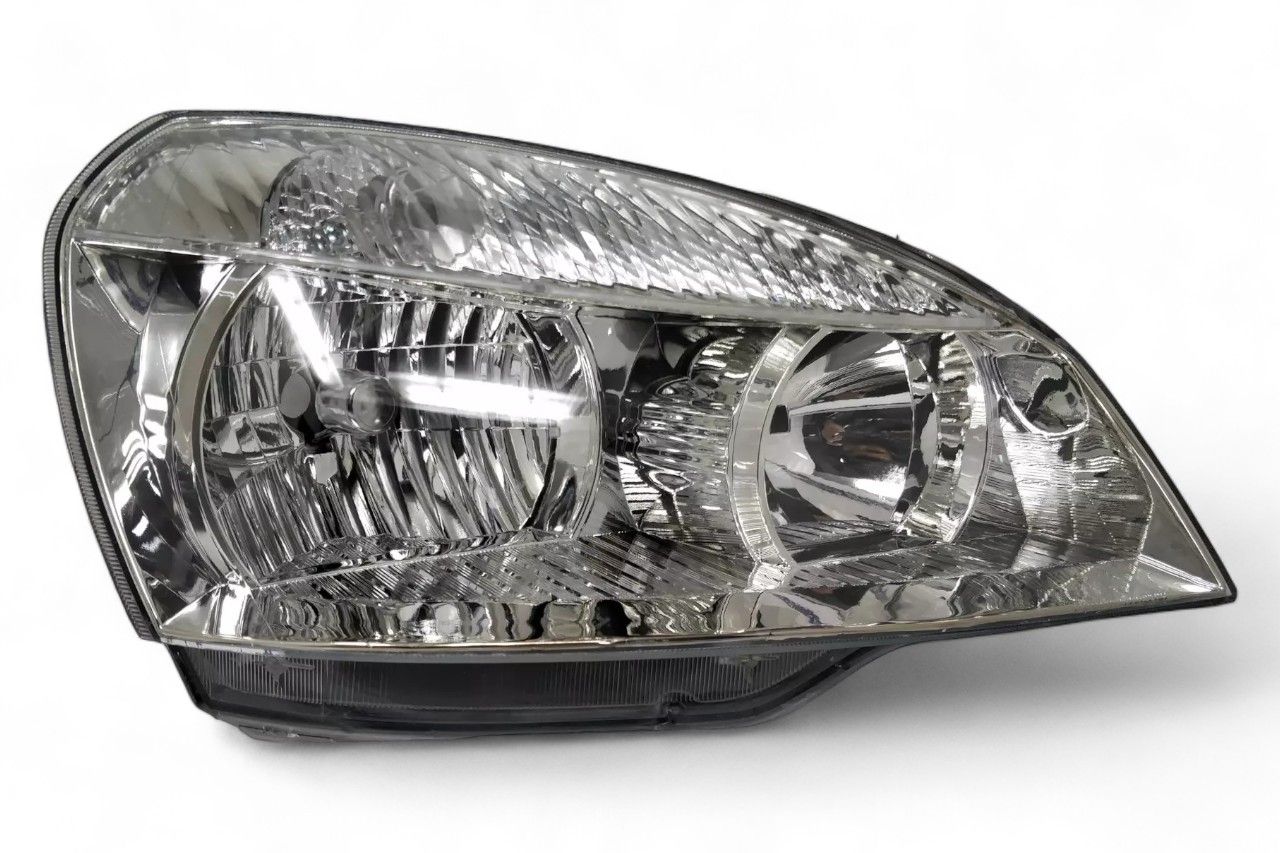 Lumax Head Lamp - RH AV186652