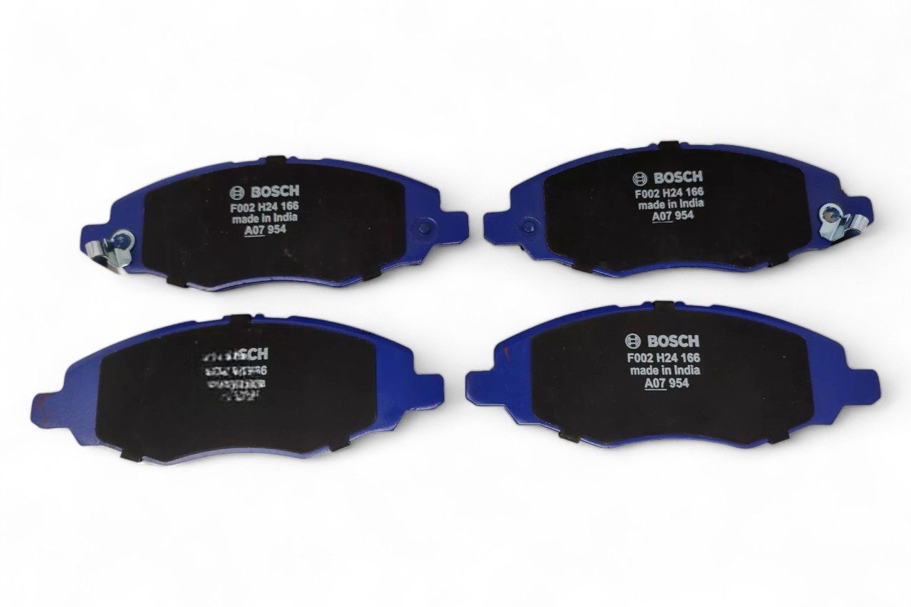 Bosch Front Brake Pad Set AV519940