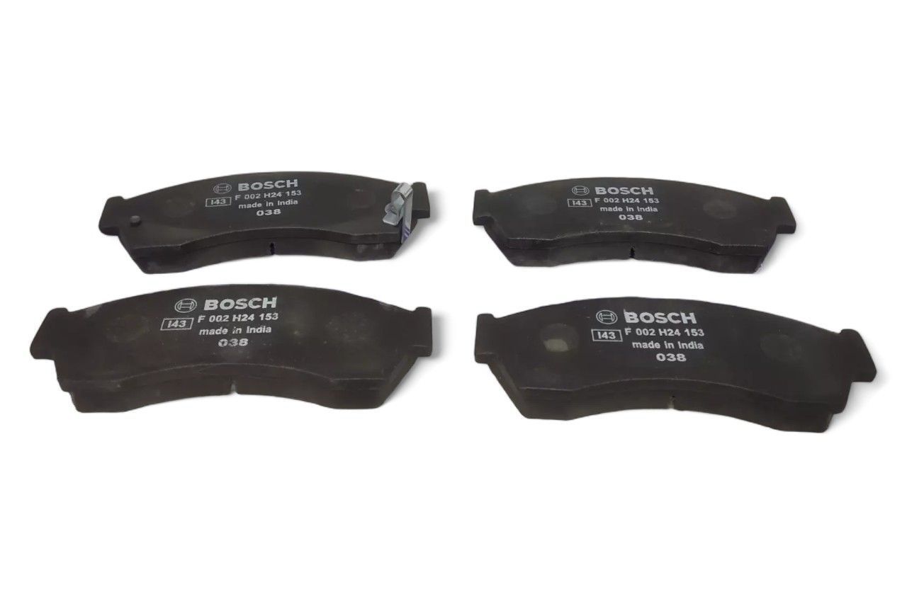 Bosch Front Brake Pad Set AV806621