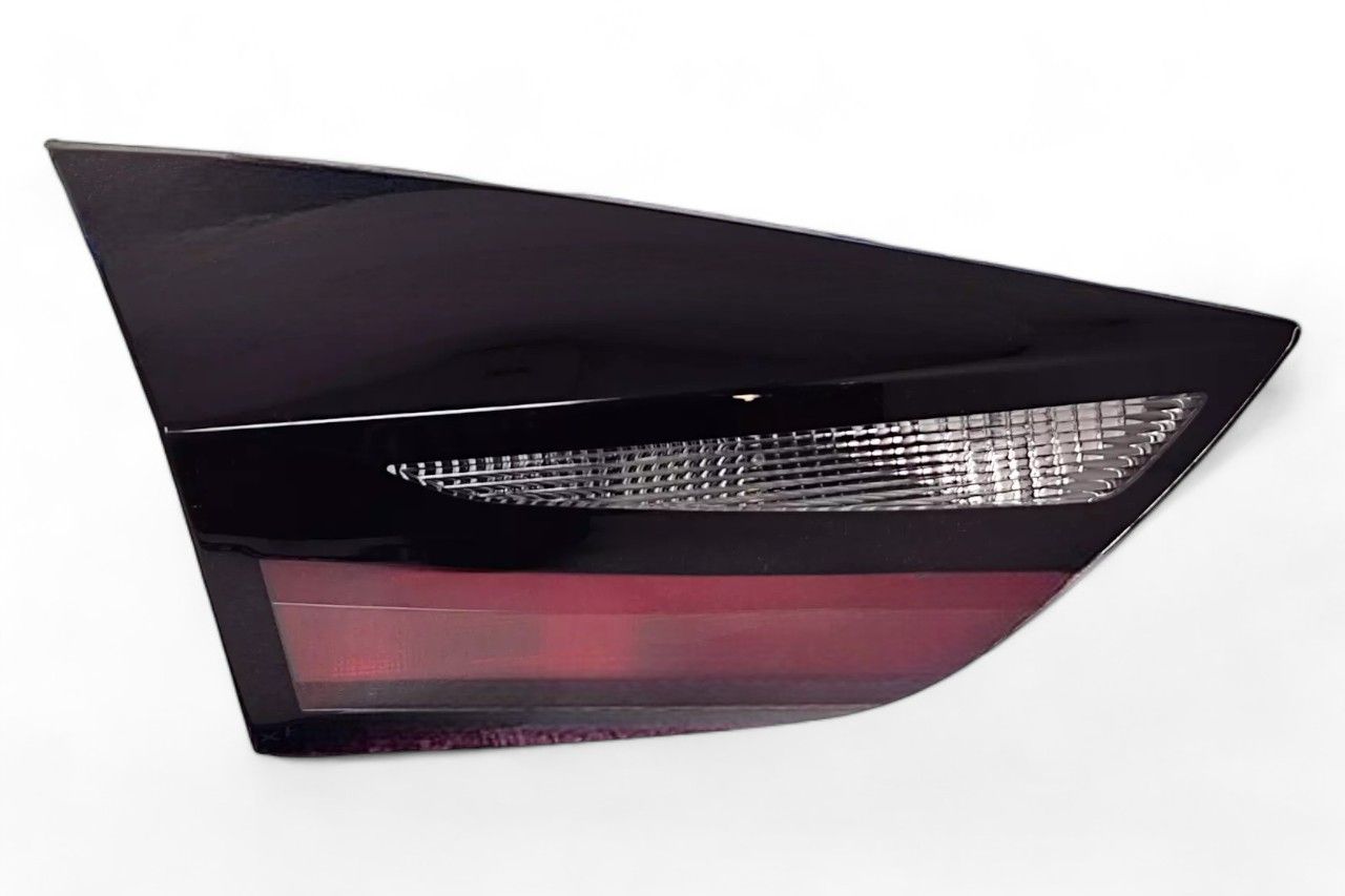 Lumax Rear Tail Lamp (Trunk Side) - LH AV545962