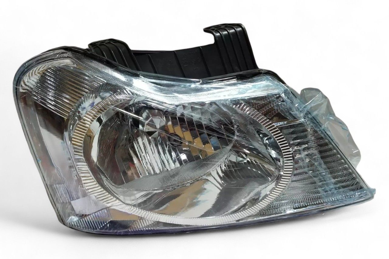 Lumax Head Lamp - RH AV661168