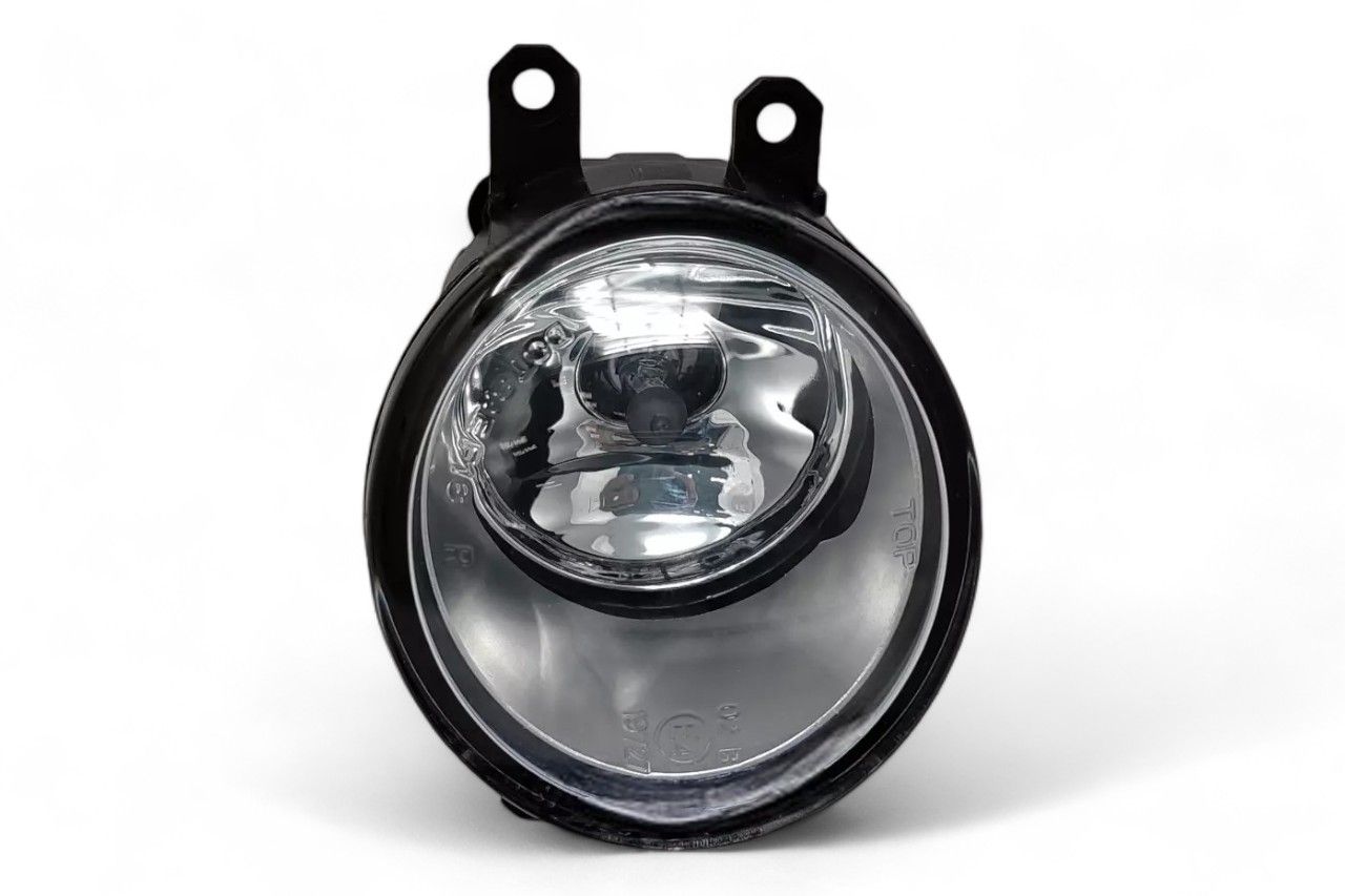 Lumax Front Fog Lamp - RH AV569778