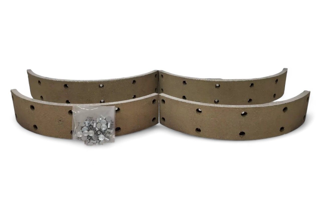 TVS Girling Rear Brake Shoe Set AV323235