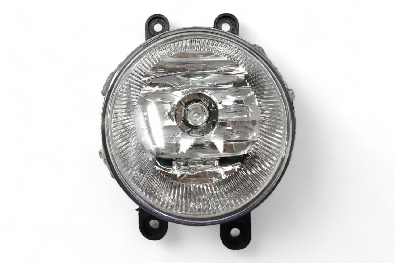 Lumax Front Fog Lamp - RH AV351372
