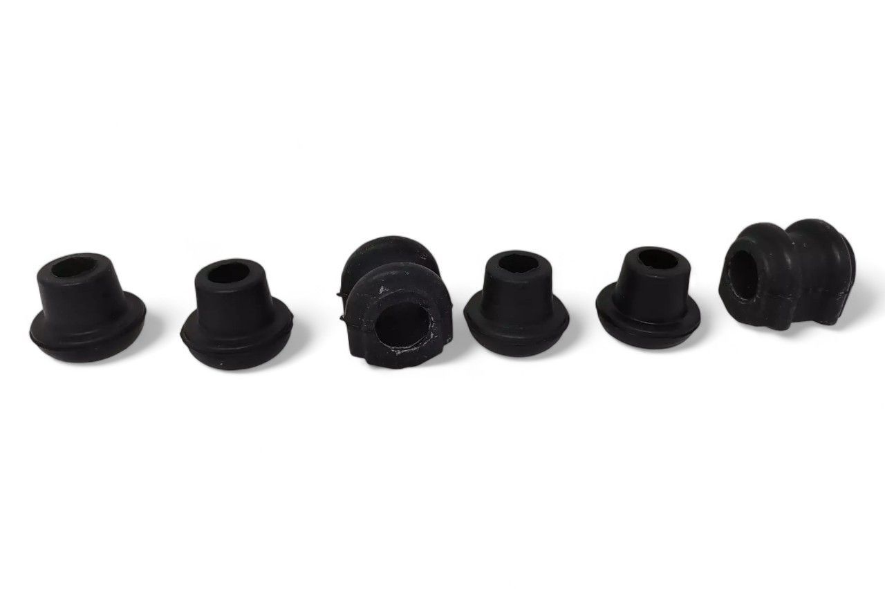 Autokoi Front Suspension Bush Kit AV424596