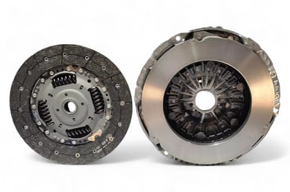 Luk Clutch Set (Disc+Pressure Plate) AV547409