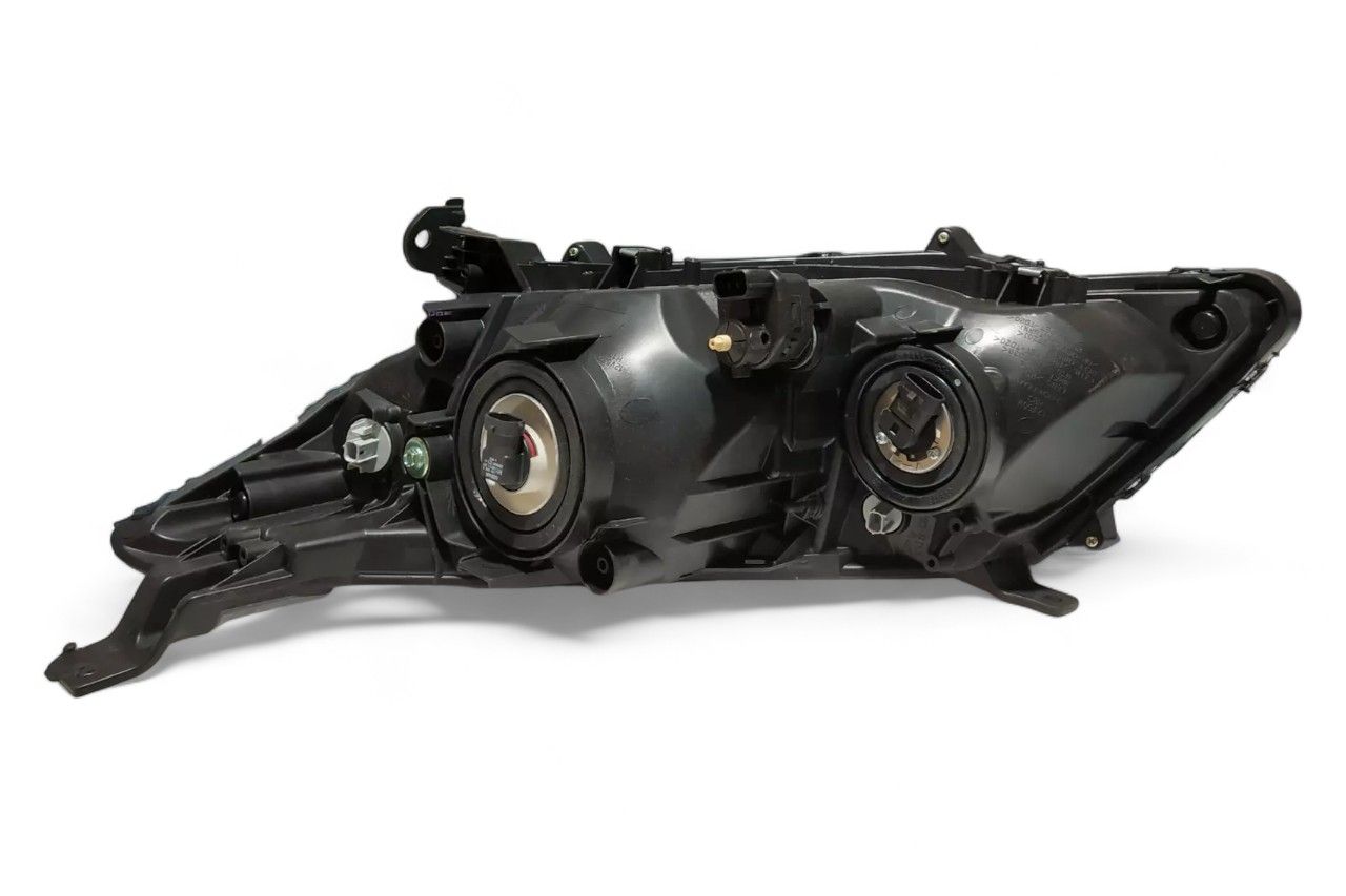 Lumax Head Lamp - RH AV421808