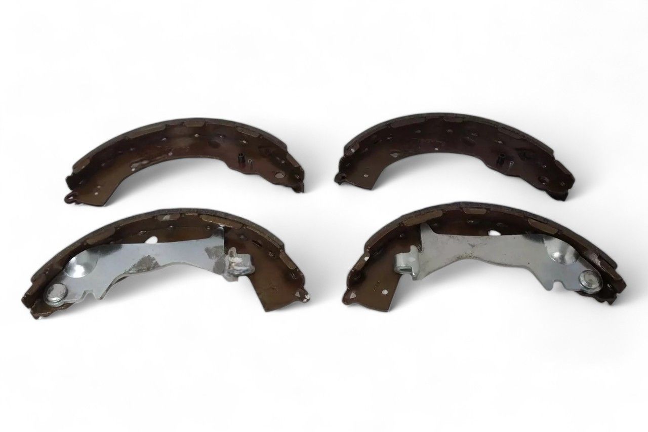 TVS Girling Rear Brake Shoe Set AV135283